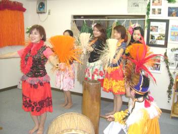 タヒチアン　ダンス　授業